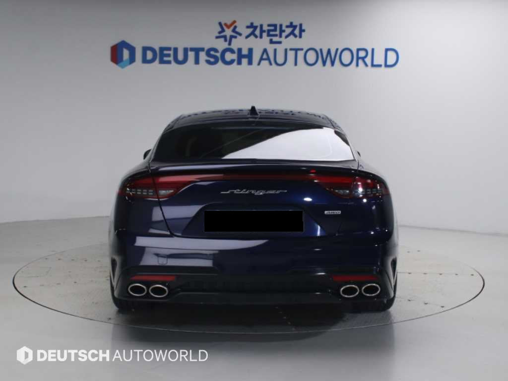 Kia Stinger — photo 04