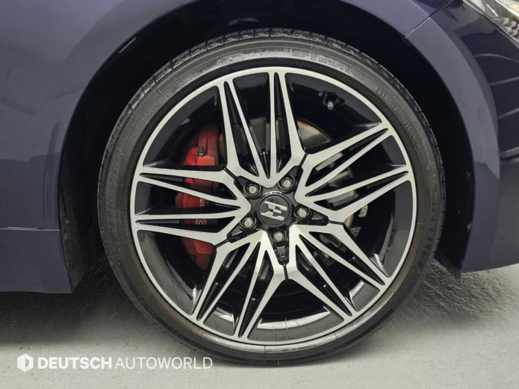 Kia Stinger — photo 05