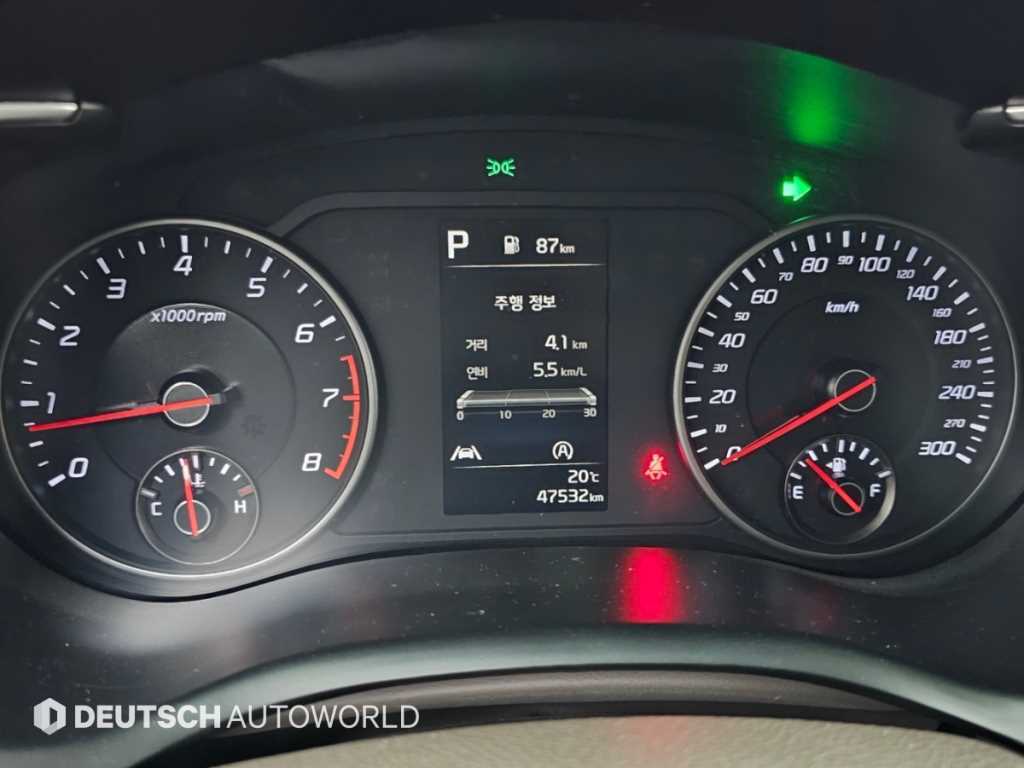 Kia Stinger — photo 08