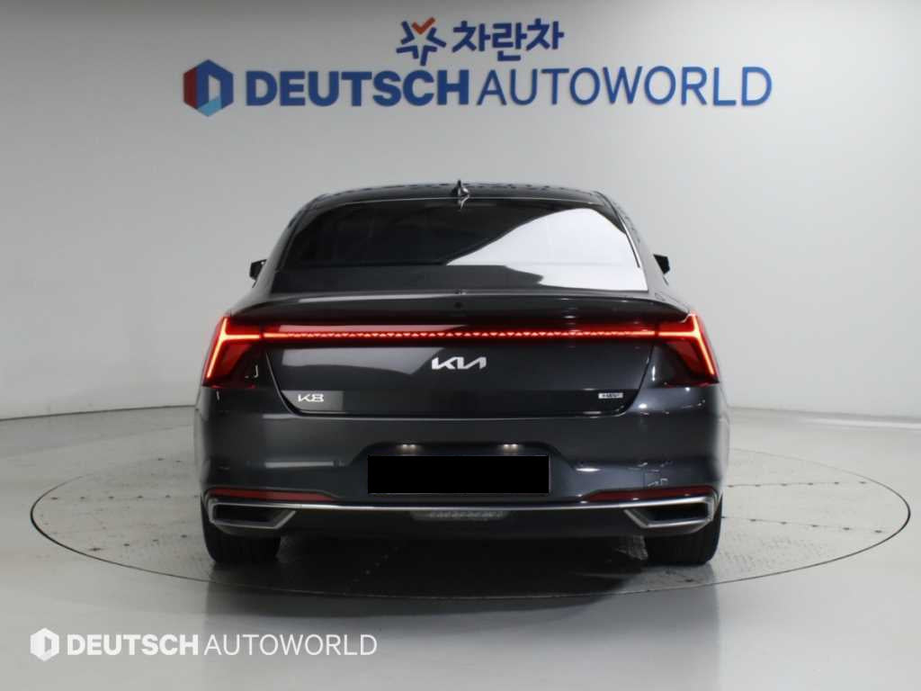 Kia K8 — photo 04