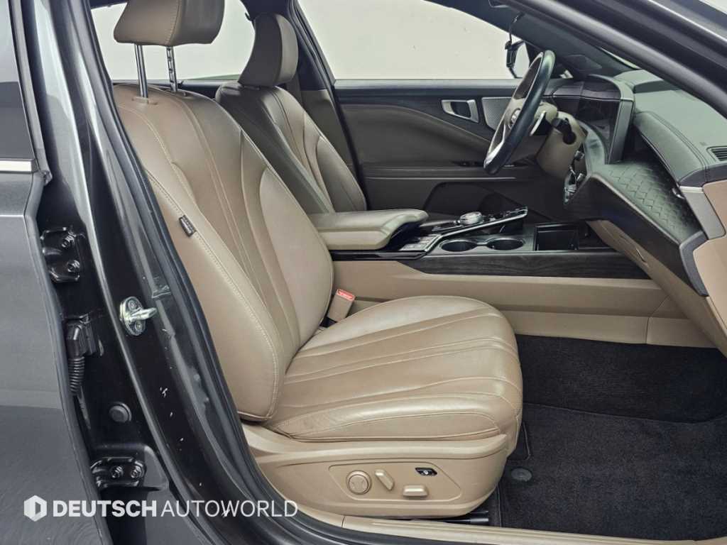 Kia K8 — photo 10