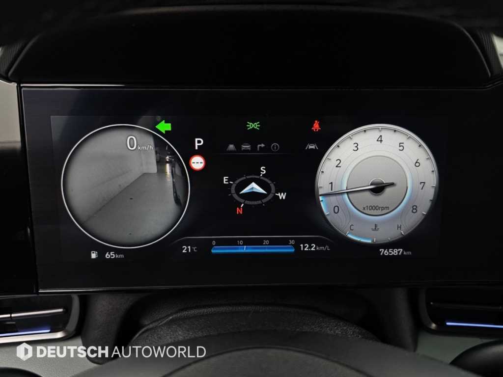Hyundai Avante — photo 08