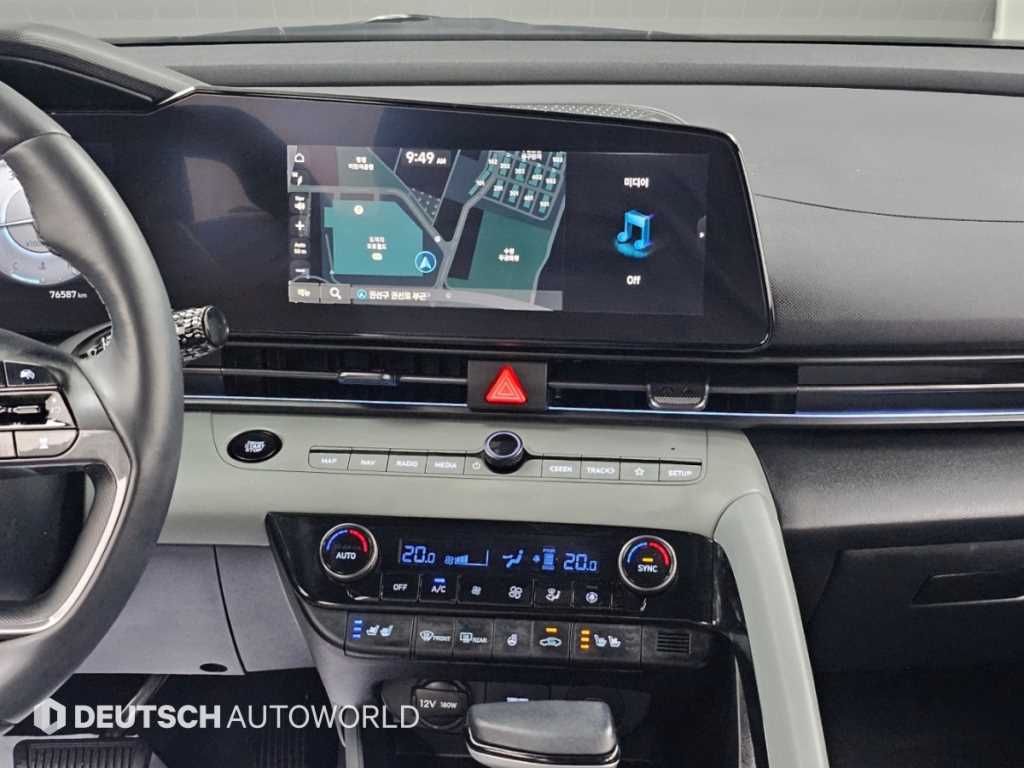 Hyundai Avante — photo 14