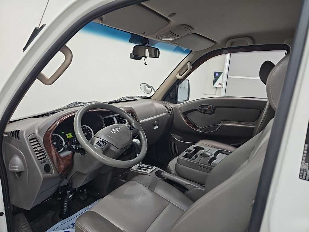 Hyundai Porter II — photo 07