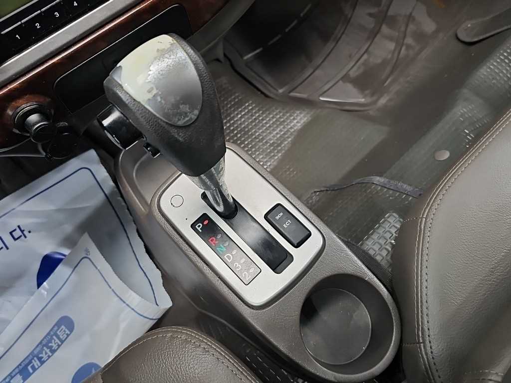 Hyundai Porter II — photo 08