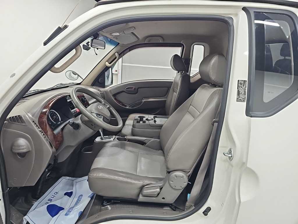 Hyundai Porter II — photo 11