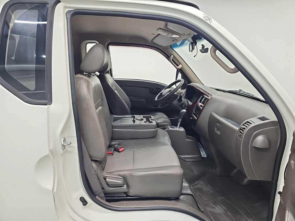Hyundai Porter II — photo 15