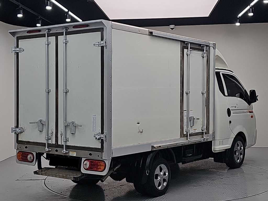Hyundai Porter II — photo 04