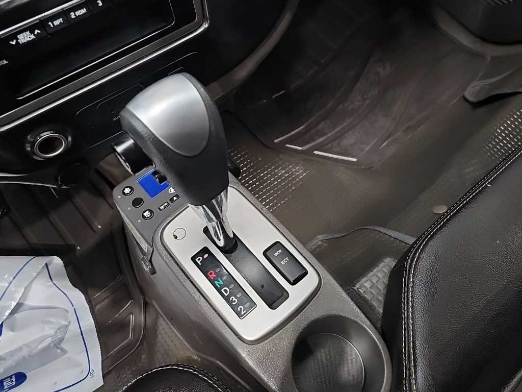 Hyundai Porter II — photo 08