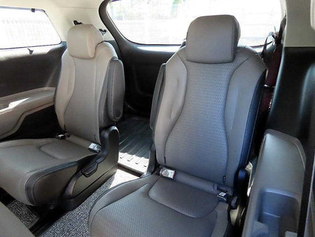 Kia Carnival — photo 07