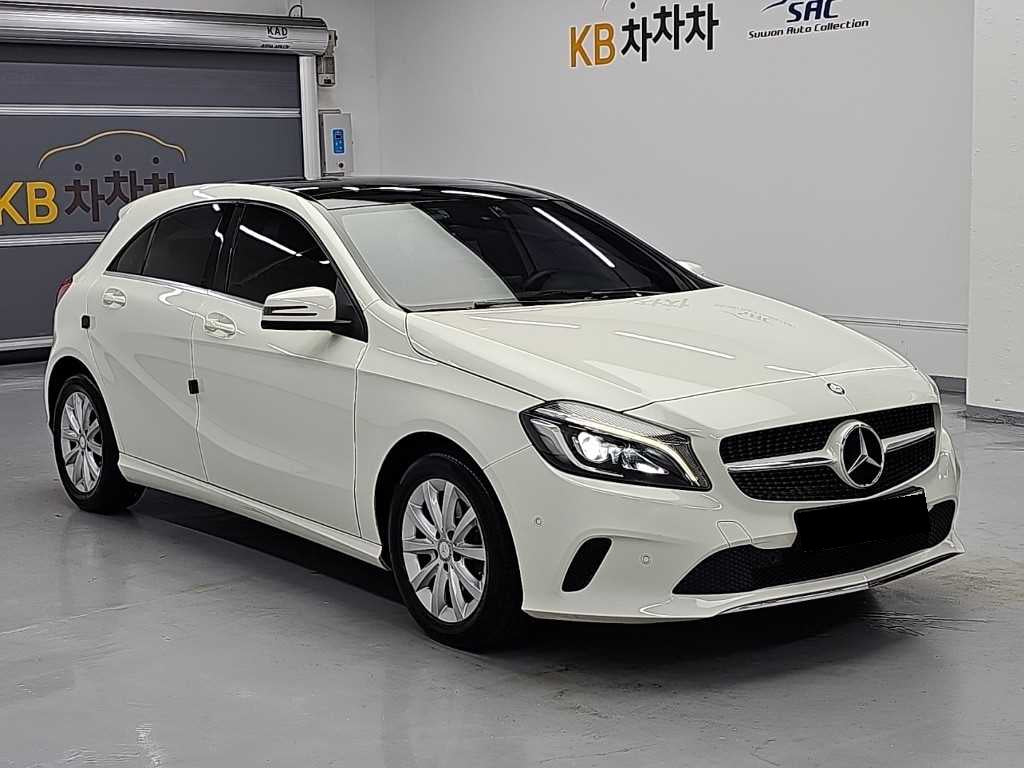 Mercedes-Benz A-Class — photo 04