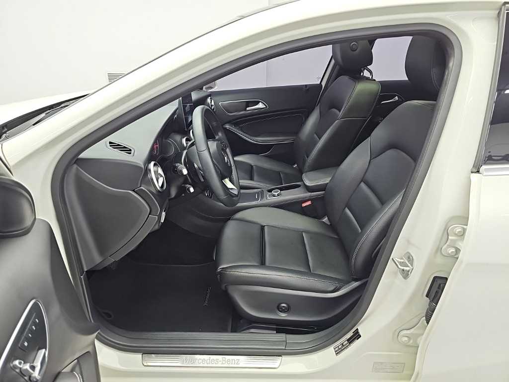 Mercedes-Benz A-Class — photo 10