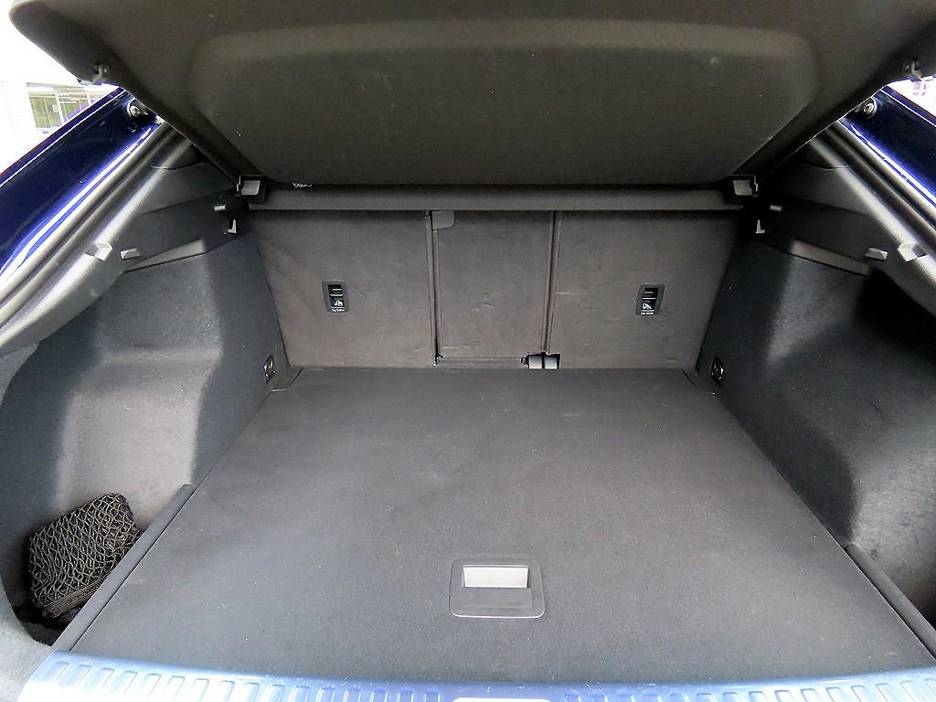 Audi Q3 — photo 17