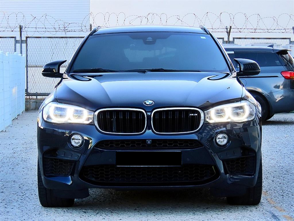BMW X6M — photo 01