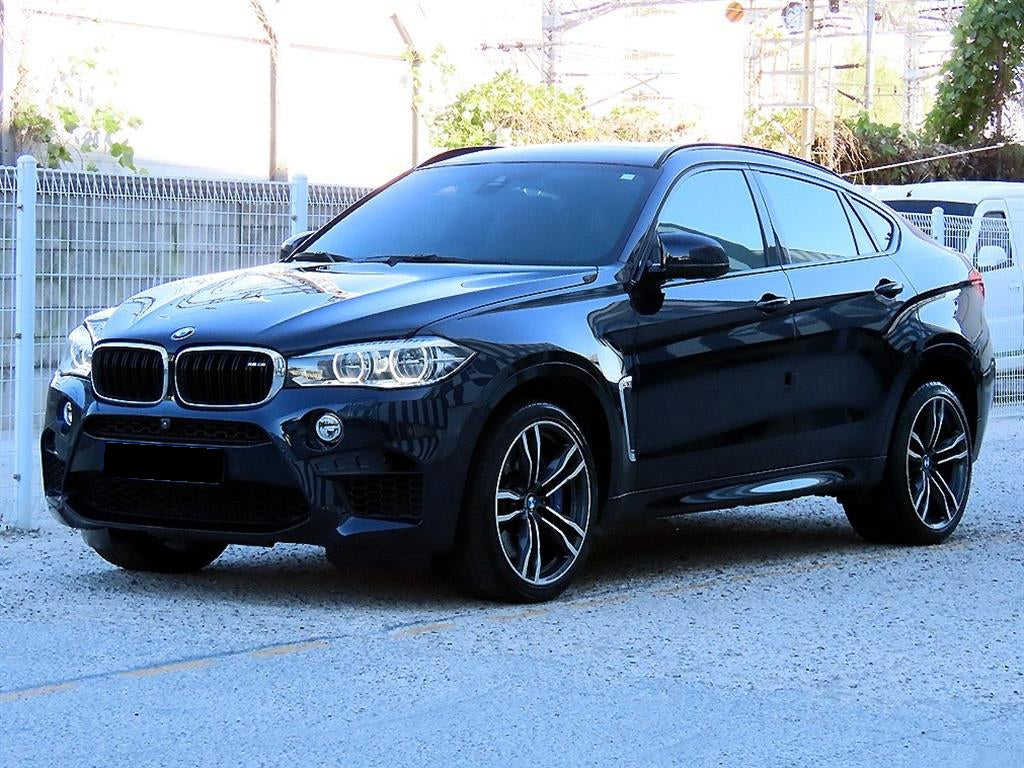 BMW X6M — photo 02