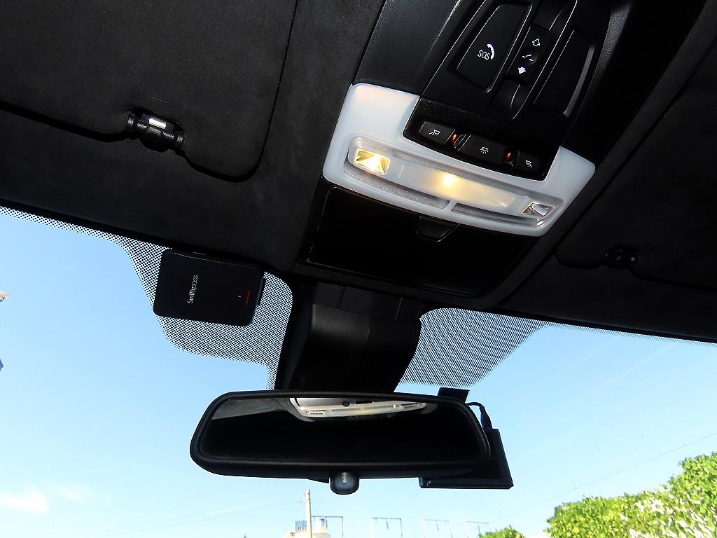 BMW X6M — photo 13