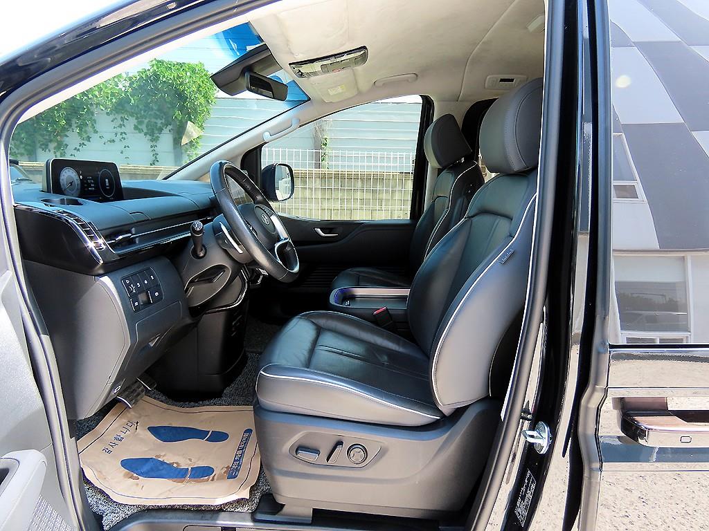 Hyundai Staria — photo 05