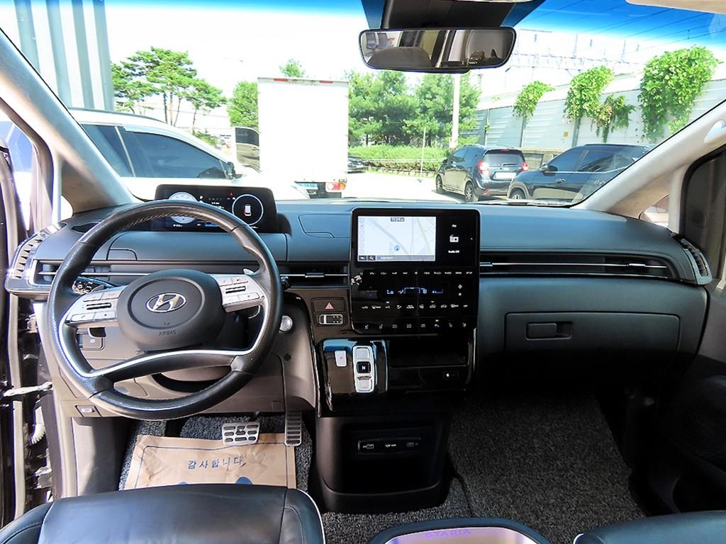 Hyundai Staria — photo 09
