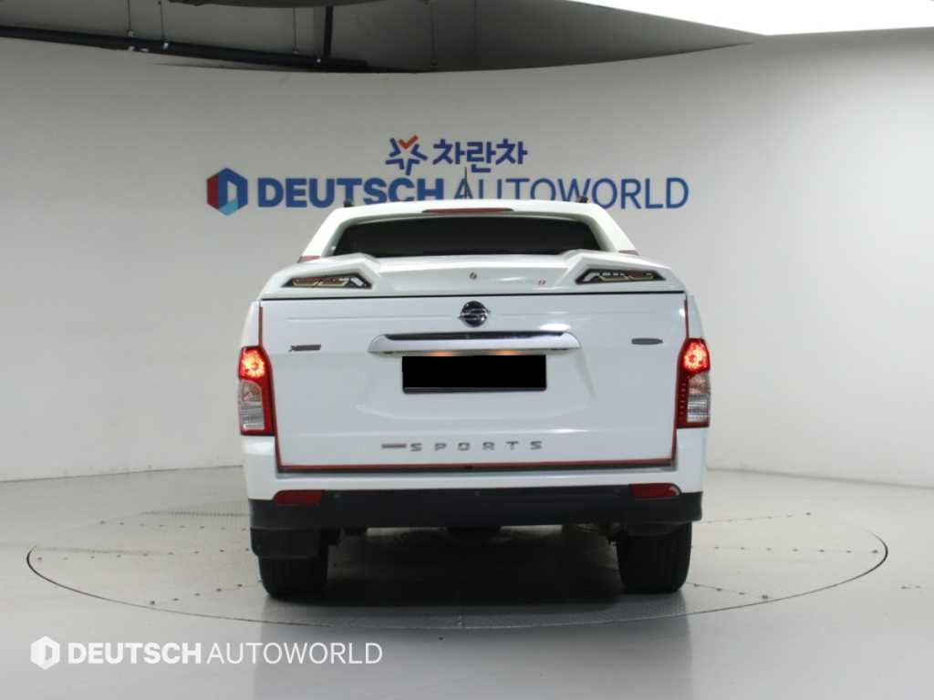 KGM KORANDO — photo 04