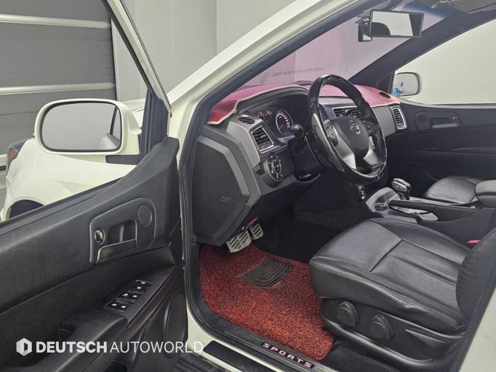 KGM KORANDO — photo 11