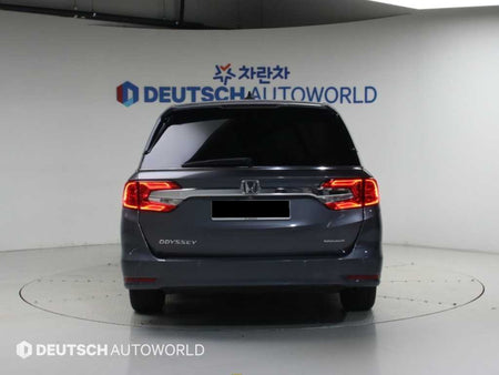 Honda Odyssey — photo 04