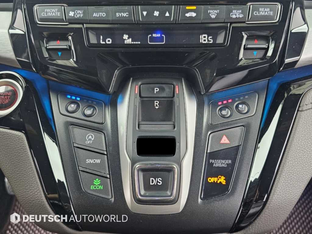 Honda Odyssey — photo 09