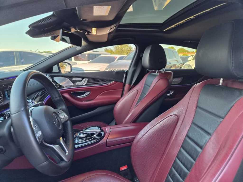 Mercedes-Benz CLS-Class — photo 07