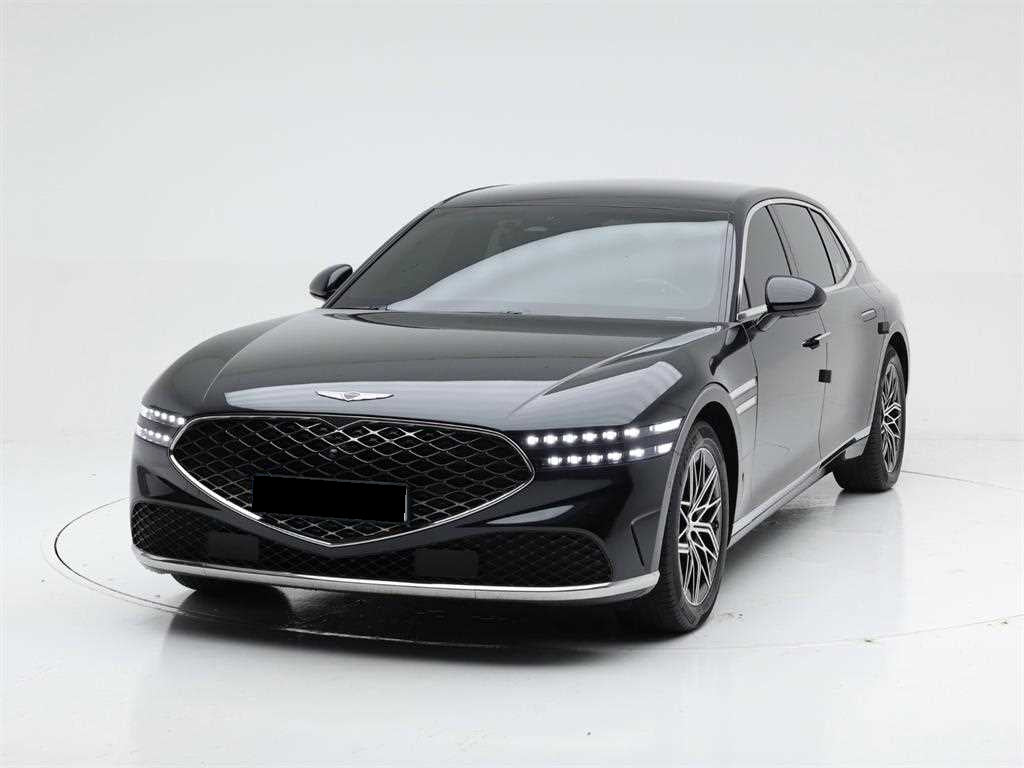 Genesis G90 — photo 01