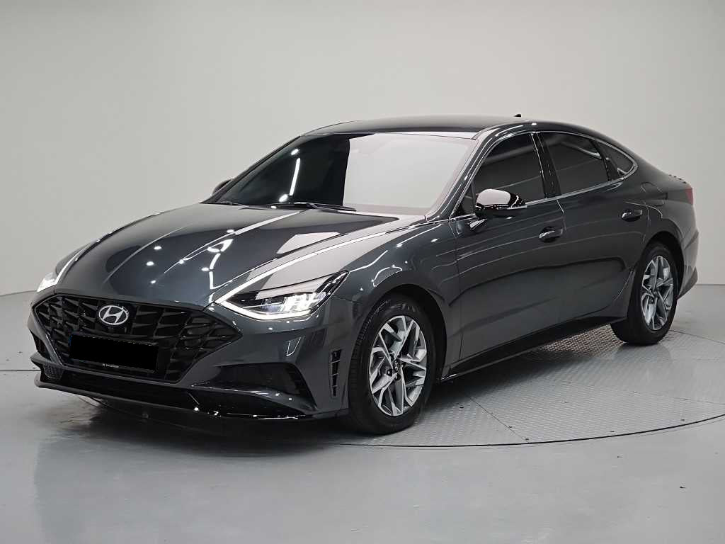 Hyundai Sonata — photo 01