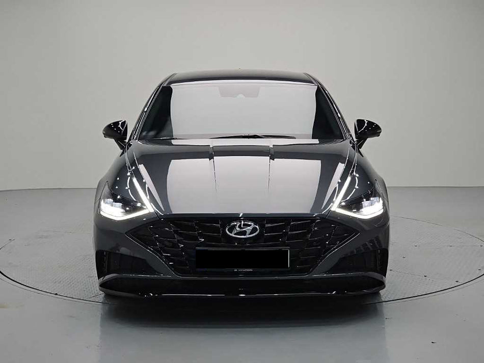 Hyundai Sonata — photo 02