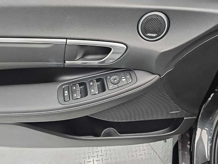 Hyundai Sonata — photo 15