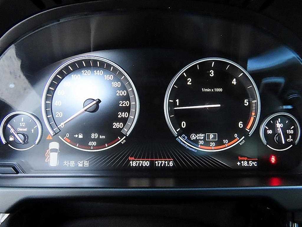 BMW X5 — photo 10