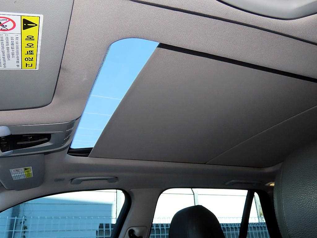 BMW X5 — photo 16