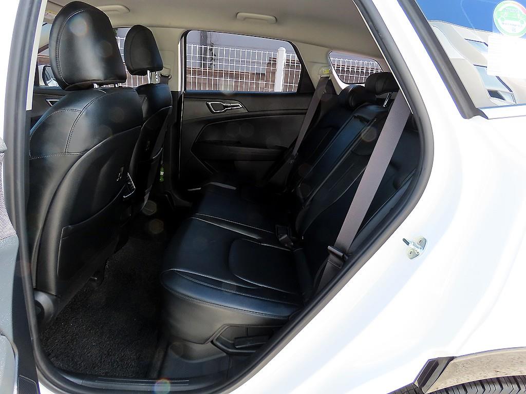 Kia Sportage — photo 06