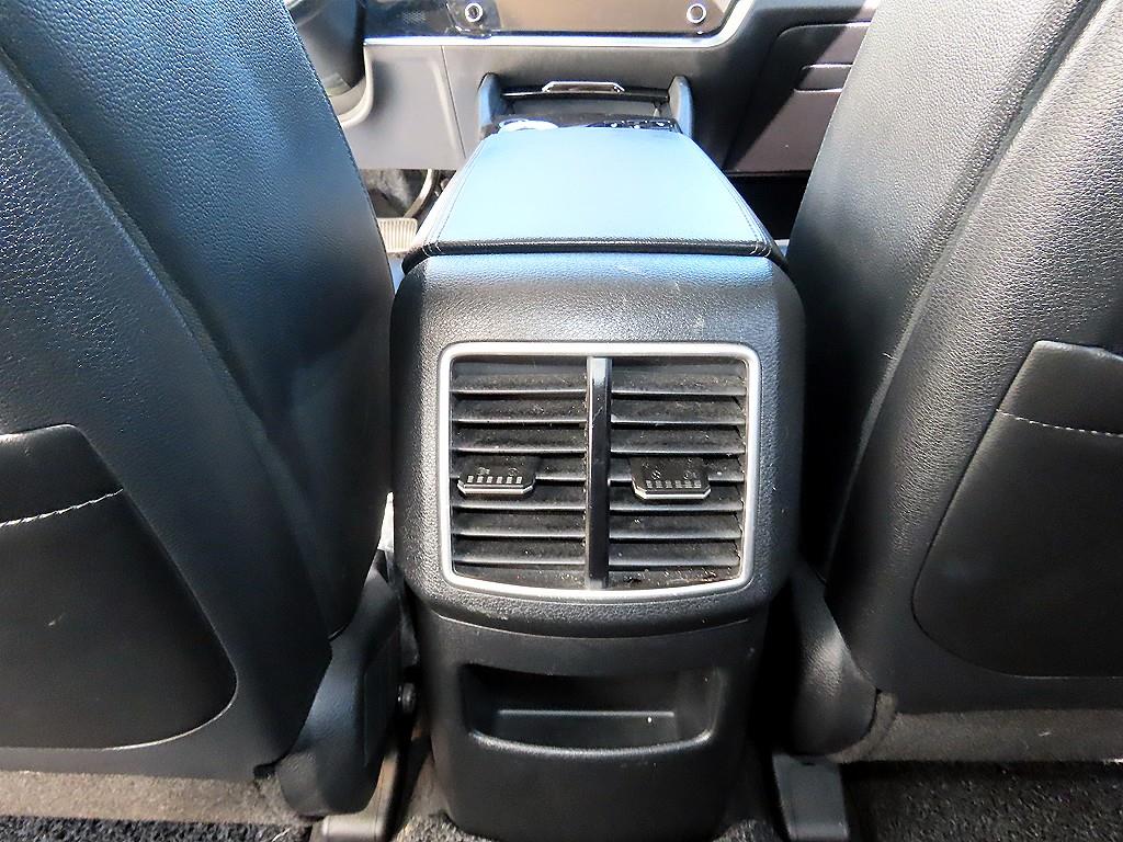 Kia Sportage — photo 17
