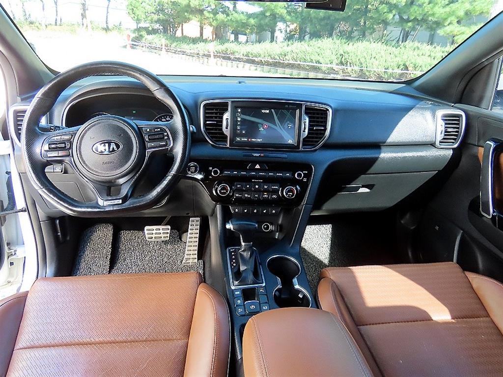 Kia Sportage — photo 07