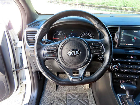 Kia Sportage — photo 08