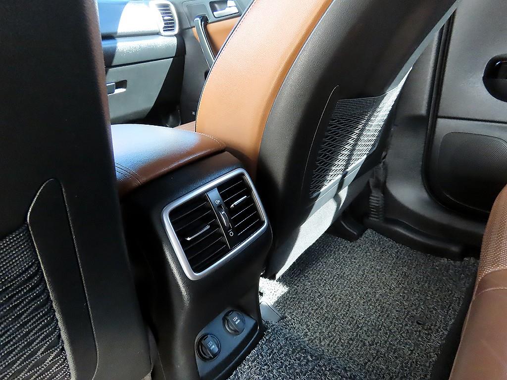 Kia Sportage — photo 15