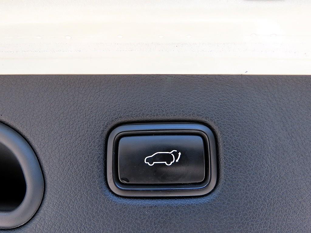 Kia Sportage — photo 16