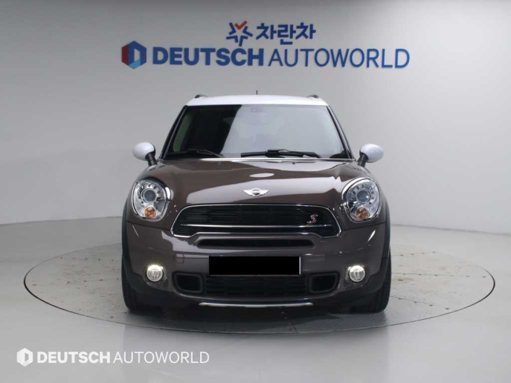 Mini Countryman — photo 03