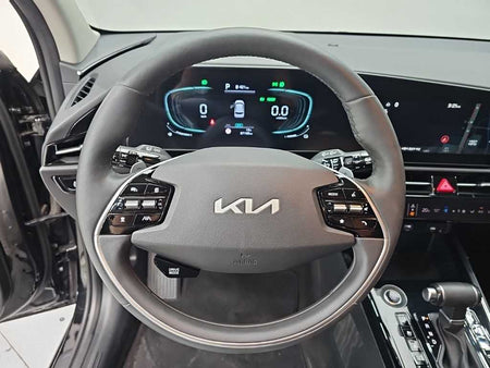 Kia Niro — photo 09