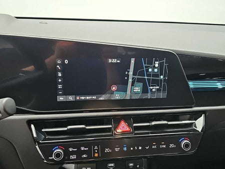 Kia Niro — photo 14