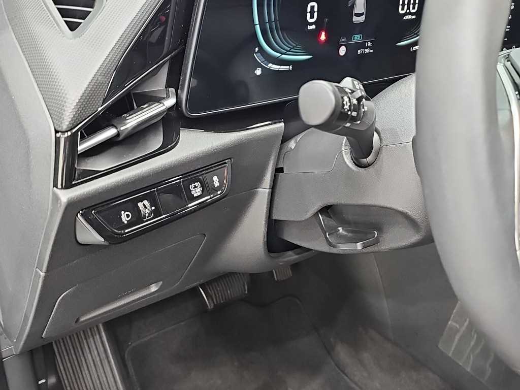 Kia Niro — photo 17