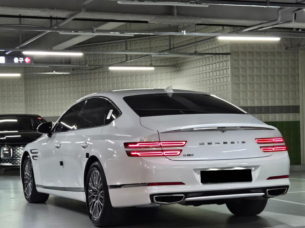 Genesis G80 — photo 04