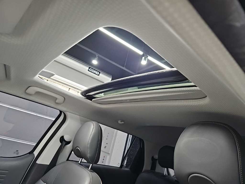 Hyundai Casper — photo 13