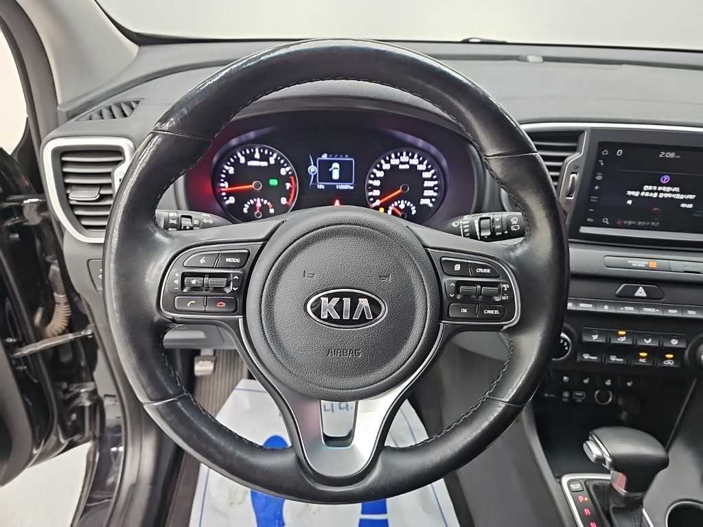 Kia Sportage — photo 09
