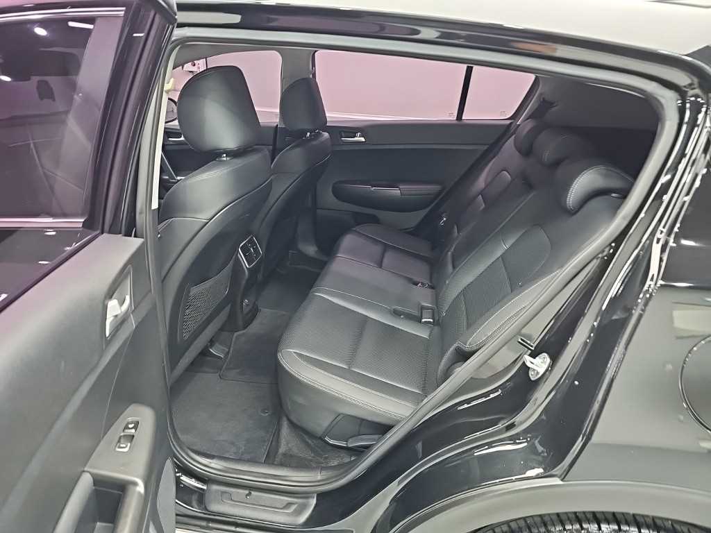 Kia Sportage — photo 12