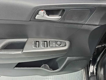Kia Sportage — photo 16