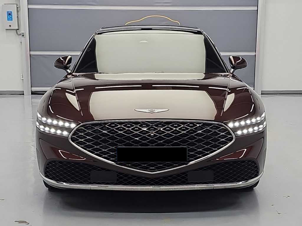 Genesis G90 — photo 02
