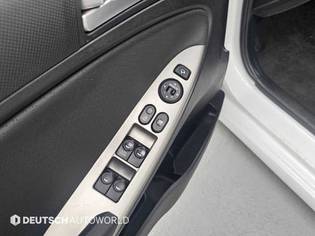Hyundai Accent — photo 15